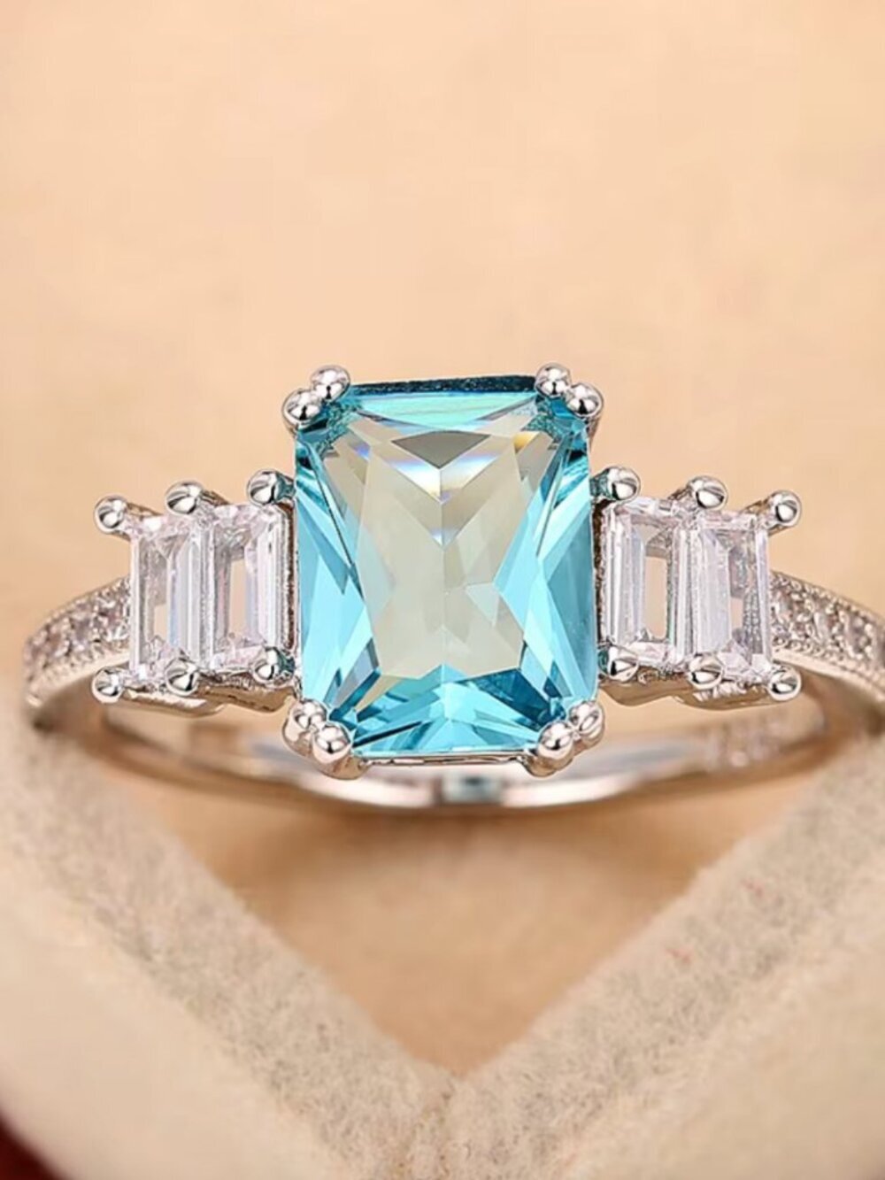 18k White Gold Aquamarine Diamond Ring Band Emerald Cut Ring